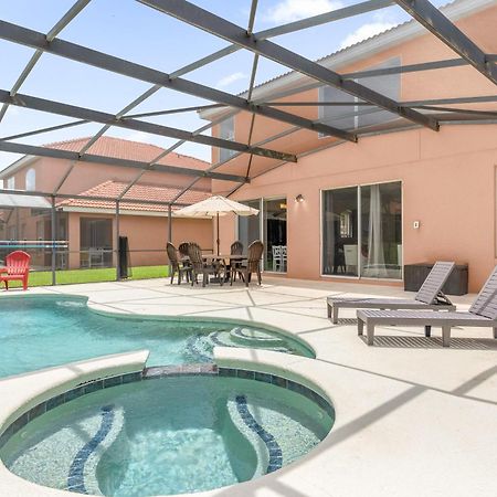 Large Spacious Home W Private Pool & Hot Tub Davenport Exterior foto