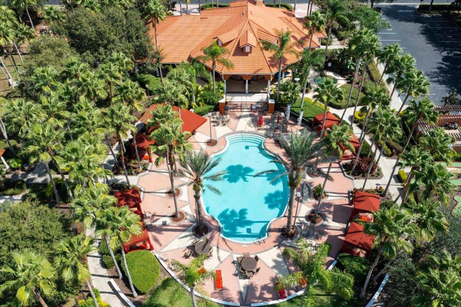 Large Spacious Home W Private Pool & Hot Tub Davenport Exterior foto