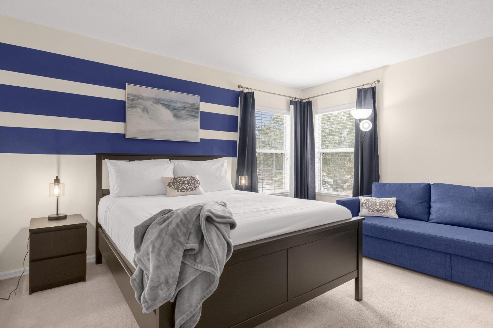 Large Spacious Home W Private Pool & Hot Tub Davenport Exterior foto