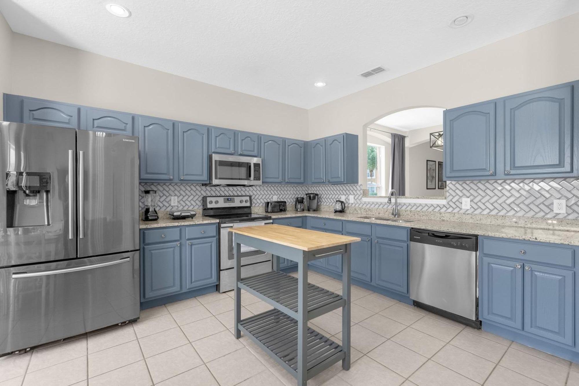 Large Spacious Home W Private Pool & Hot Tub Davenport Exterior foto